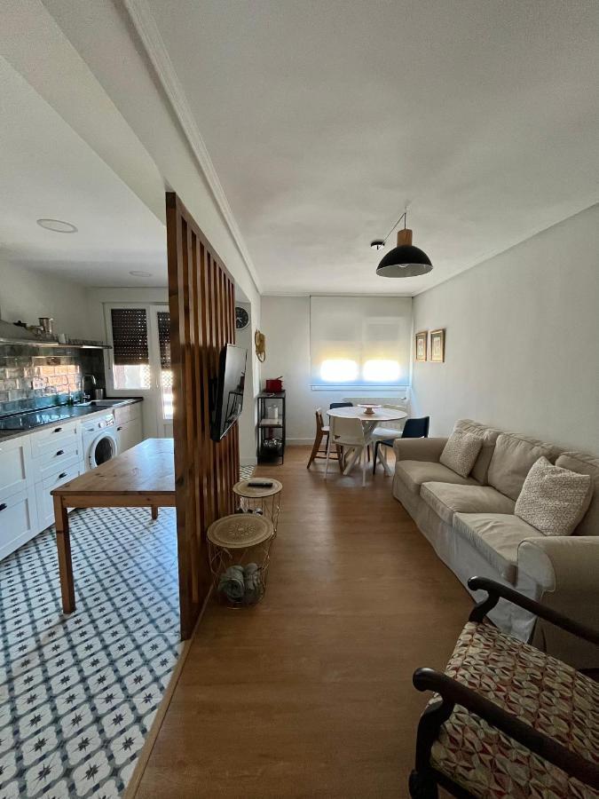 Apartment For 4 In Lejona Casa Natalia No Elevator Buitenkant foto